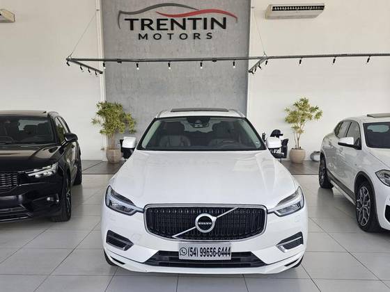 VOLVO XC60 2.0 T8 HYBRID MOMENTUM AWD GEARTRONIC